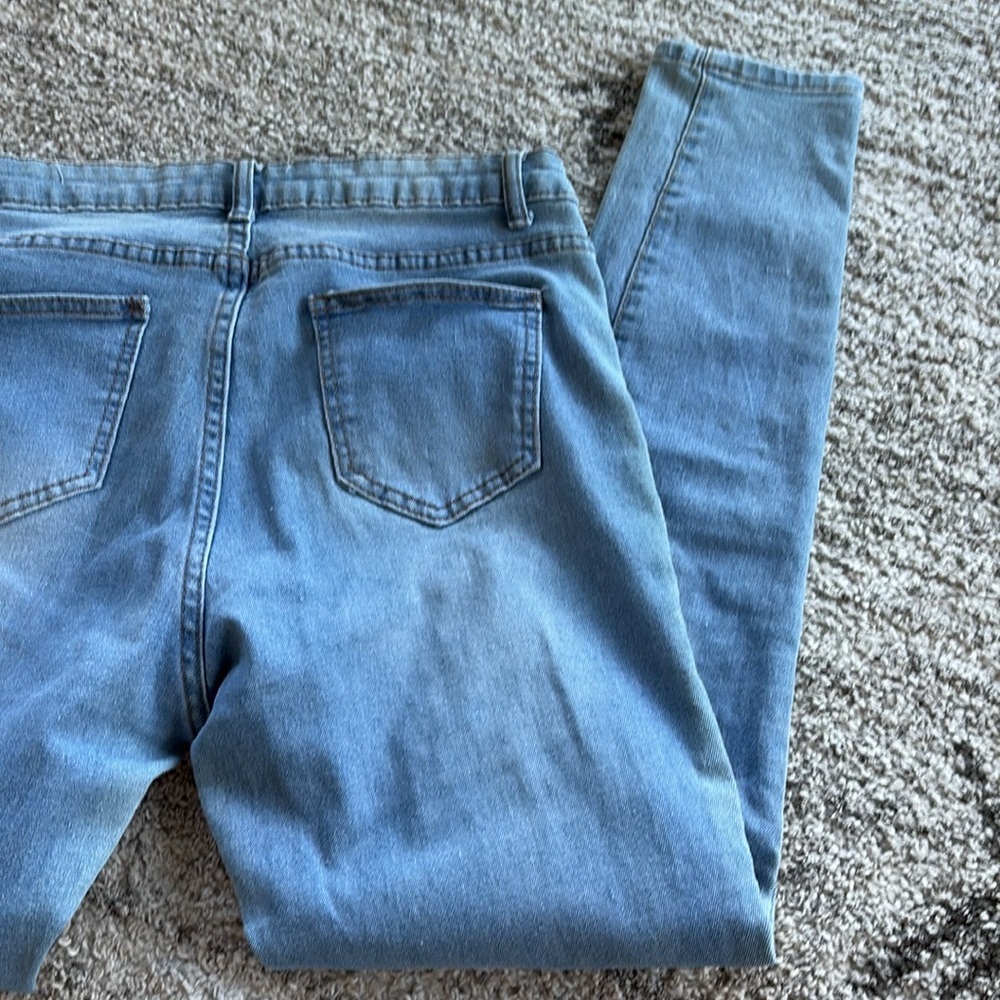 Classic Blue Women's Jeans - Picture 8 of 9